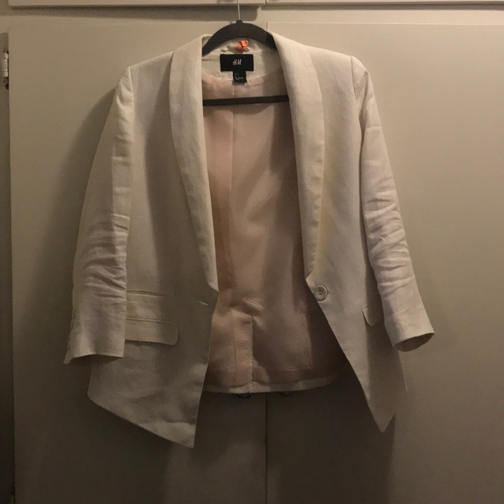 Blazer/ cream/off white.